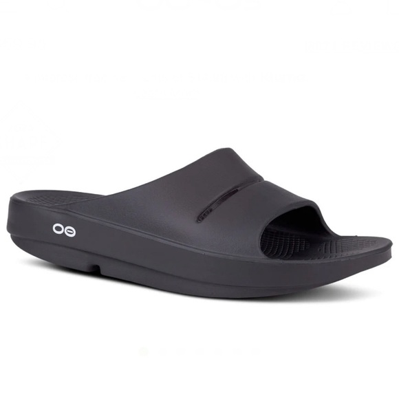 OOFOS Shoes - Oofos OOahh Slide Sandal in Black size Women’s 10 or Men’s 8